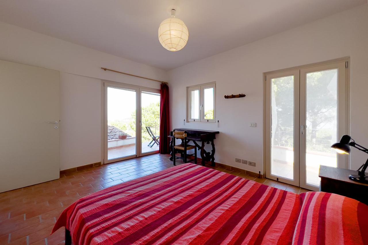 Villa Caterina Quiete E Mare-Goelba SantʼAndrea Екстериор снимка