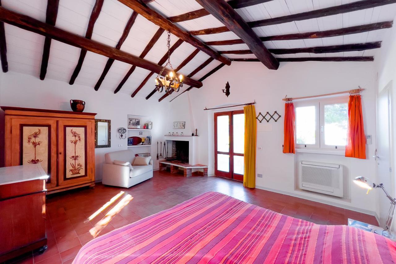 Villa Caterina Quiete E Mare-Goelba SantʼAndrea Екстериор снимка